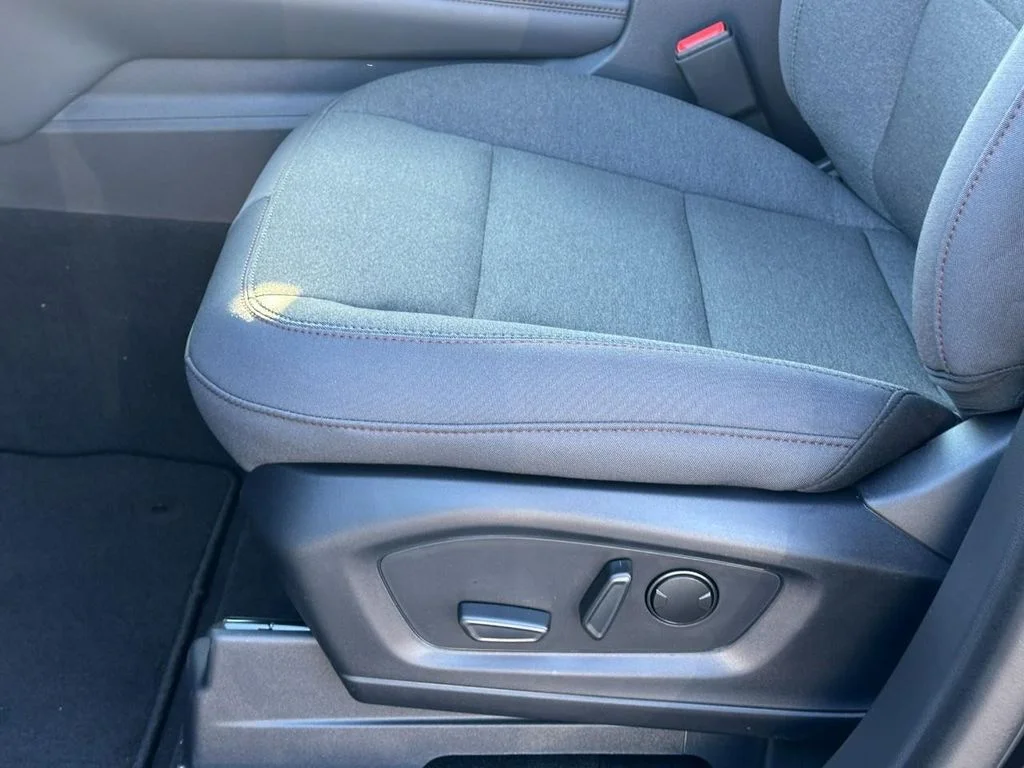 New 2026 Agate Black Metallic Ford Active image 10