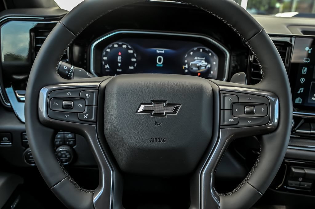 New 2026 Summit White Chevrolet ZR2 image 18