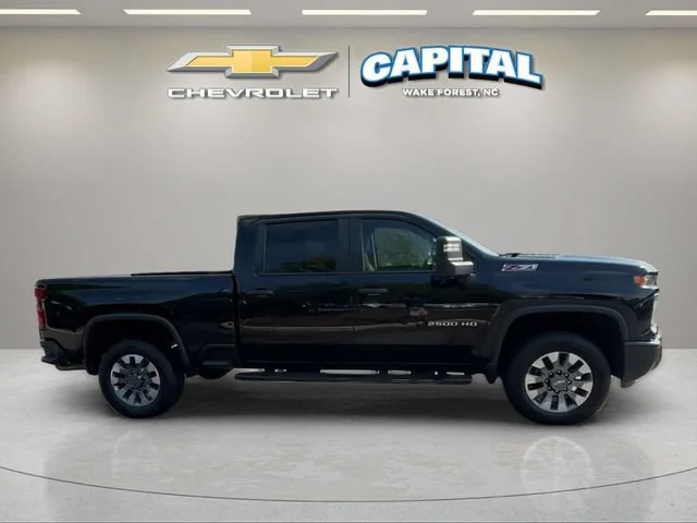 Used 2024 Black Chevrolet Custom image 7