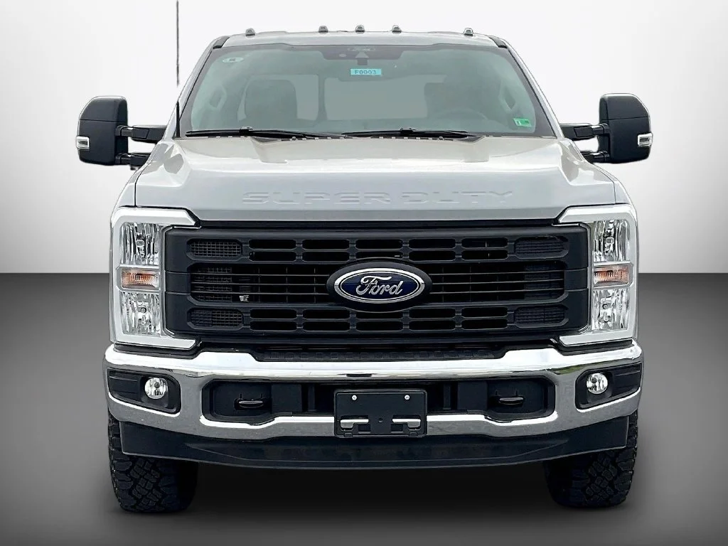 New 2026 Avalanche Ford F-350® XL image 14