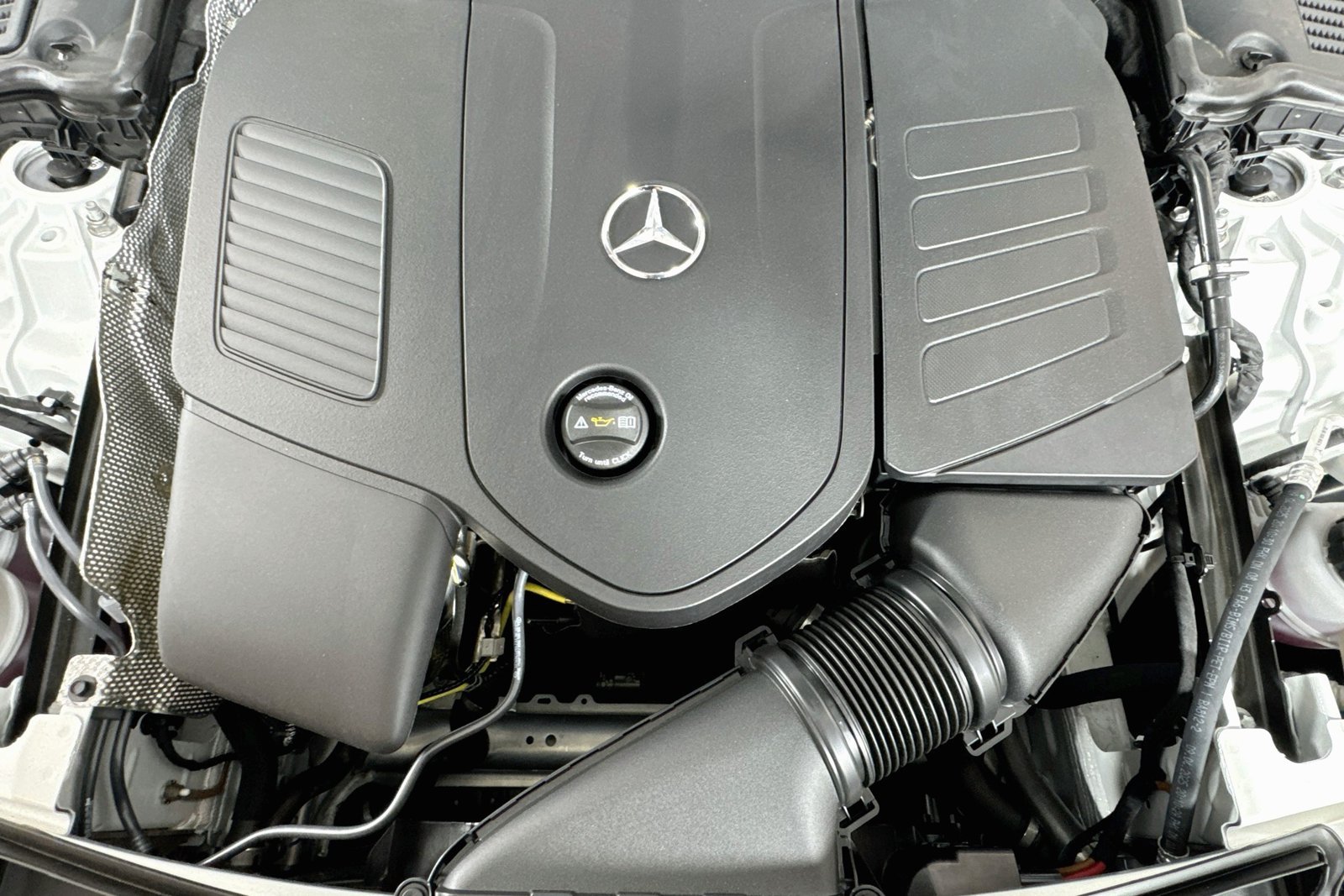 New 2026 Polar White Mercedes-Benz C 300 image 28