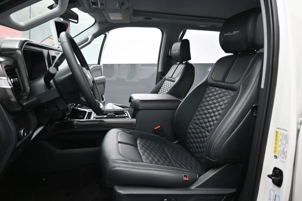 New 2026 Star White Metallic Tri-Coat Ford Lariat image 9