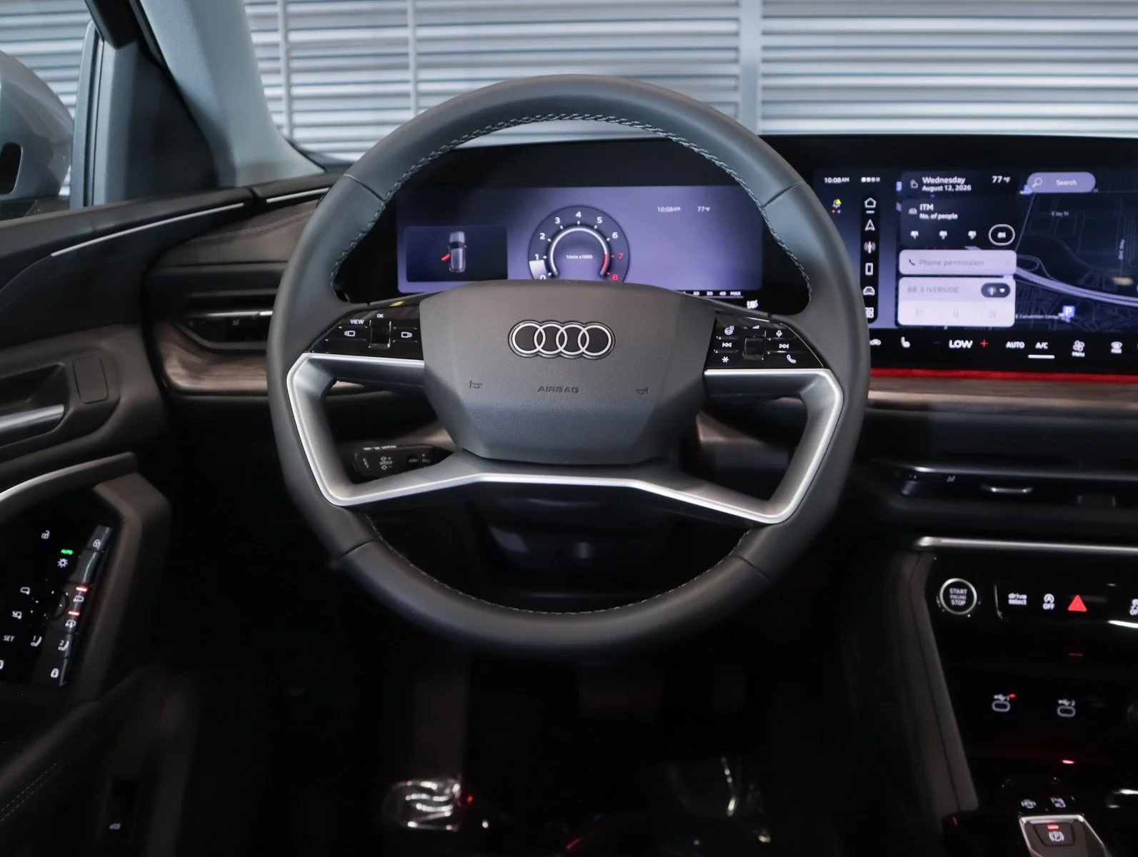 New 2026 Florett Silver Metallic Audi Premium image 18
