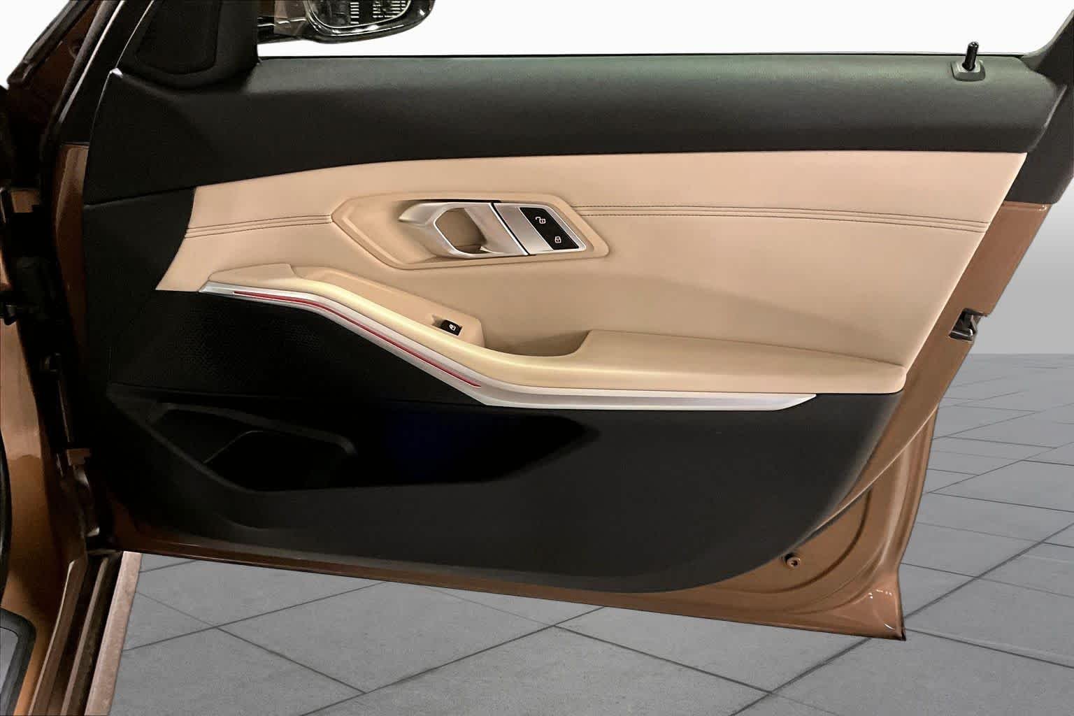 Used 2019 Vermont Bronze Metallic BMW 330i xDrive image 23
