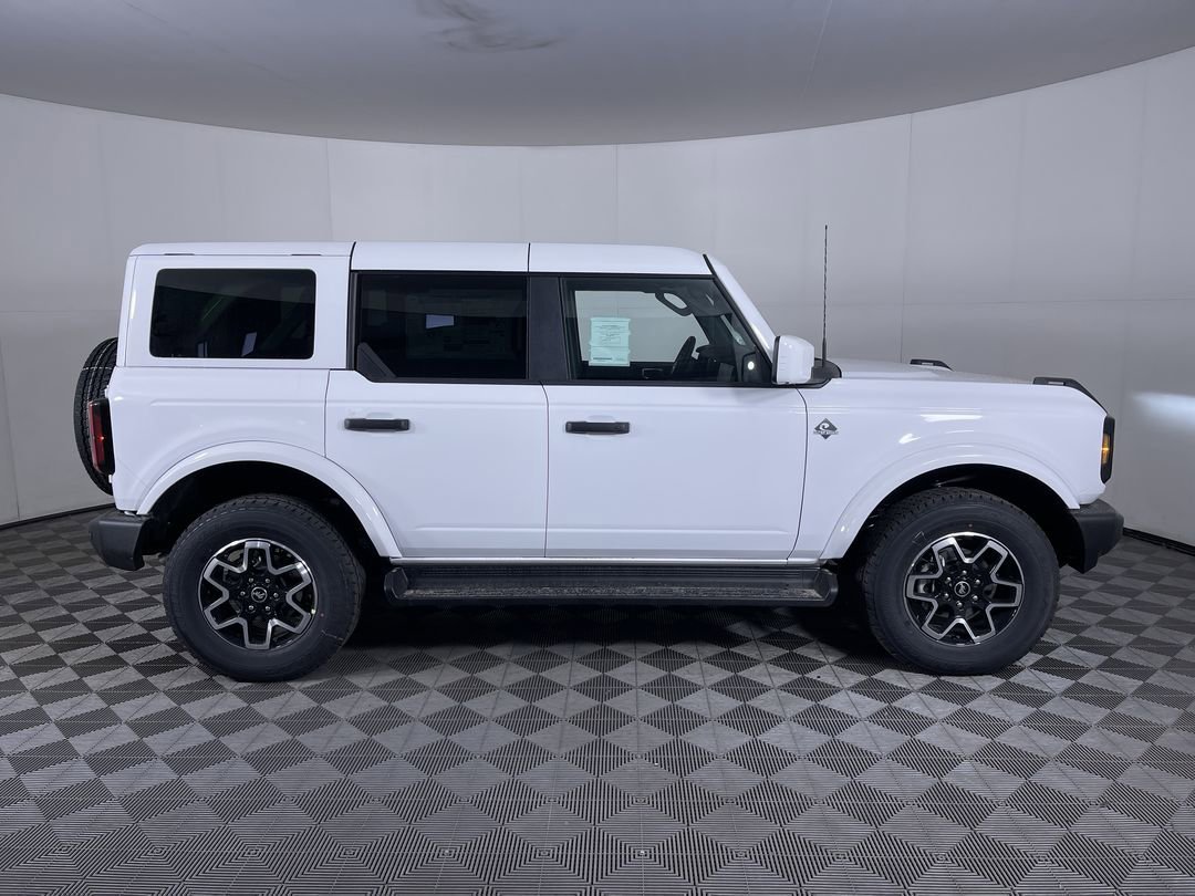 New 2026 Oxford White Ford Outer Banks image 10