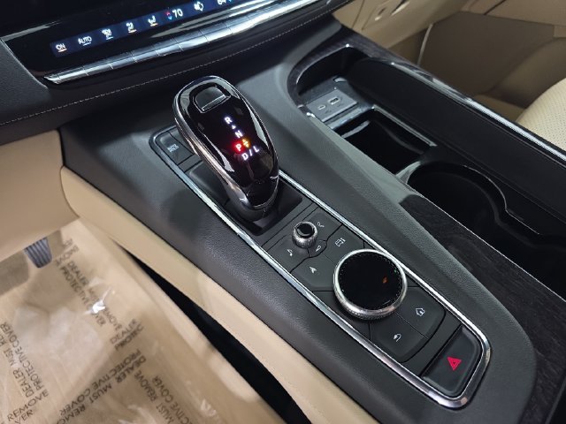 Used 2023 CRYSTAL WHITE TRICOAT Cadillac 4WD Premium Luxury image 25