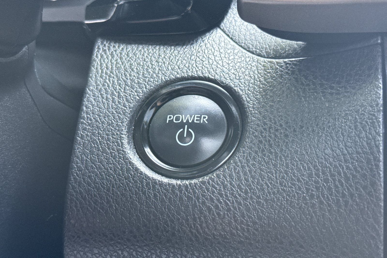 Used 2025 Beige Toyota XLE image 20