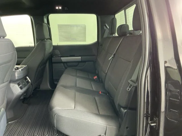 New 2026 Black Metallic Ford XLT image 27