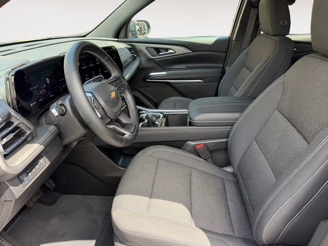2026 Chevrolet Traverse LT - Photo 9