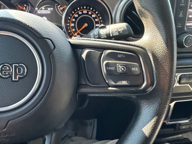 Used 2021 Blue Jeep Sport image 22