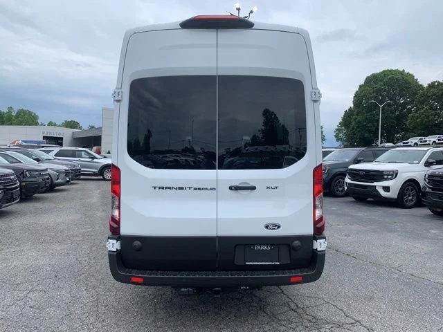 New 2026 White Ford Passenger Van XLT image 7