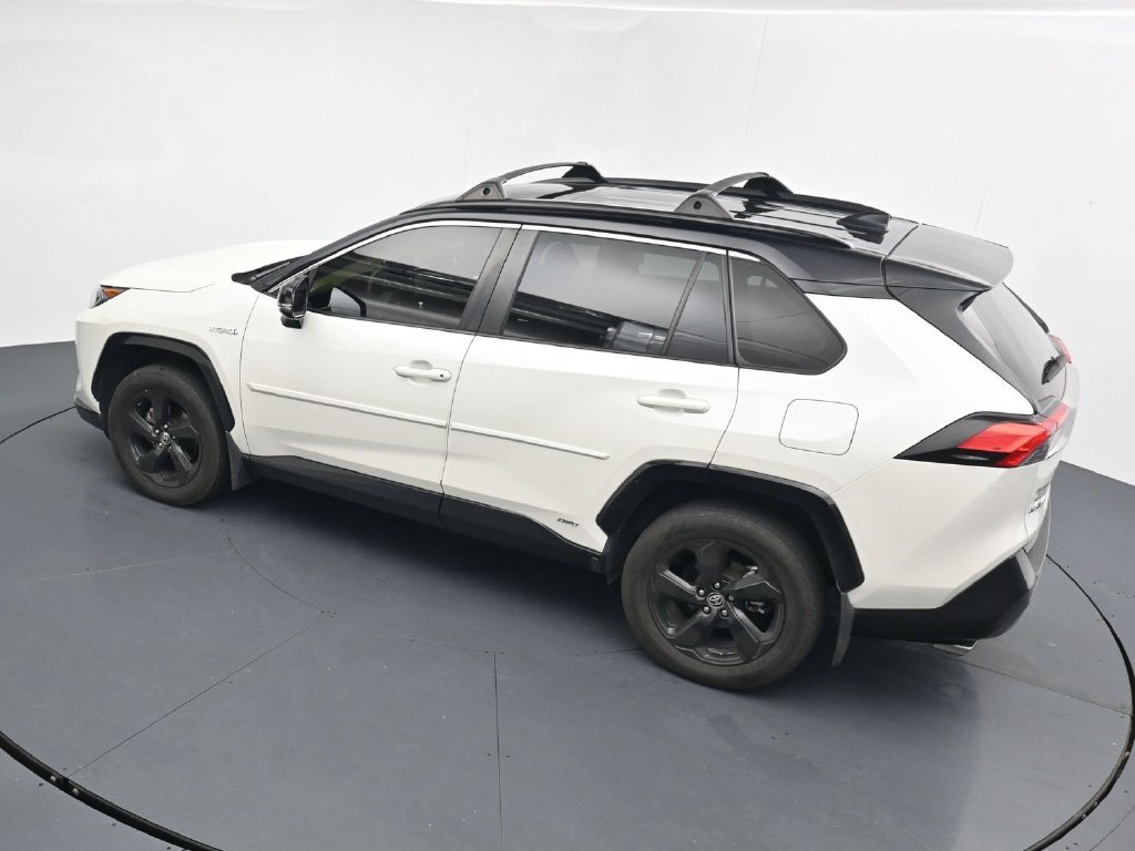 Used 2020 White Toyota XSE image 13