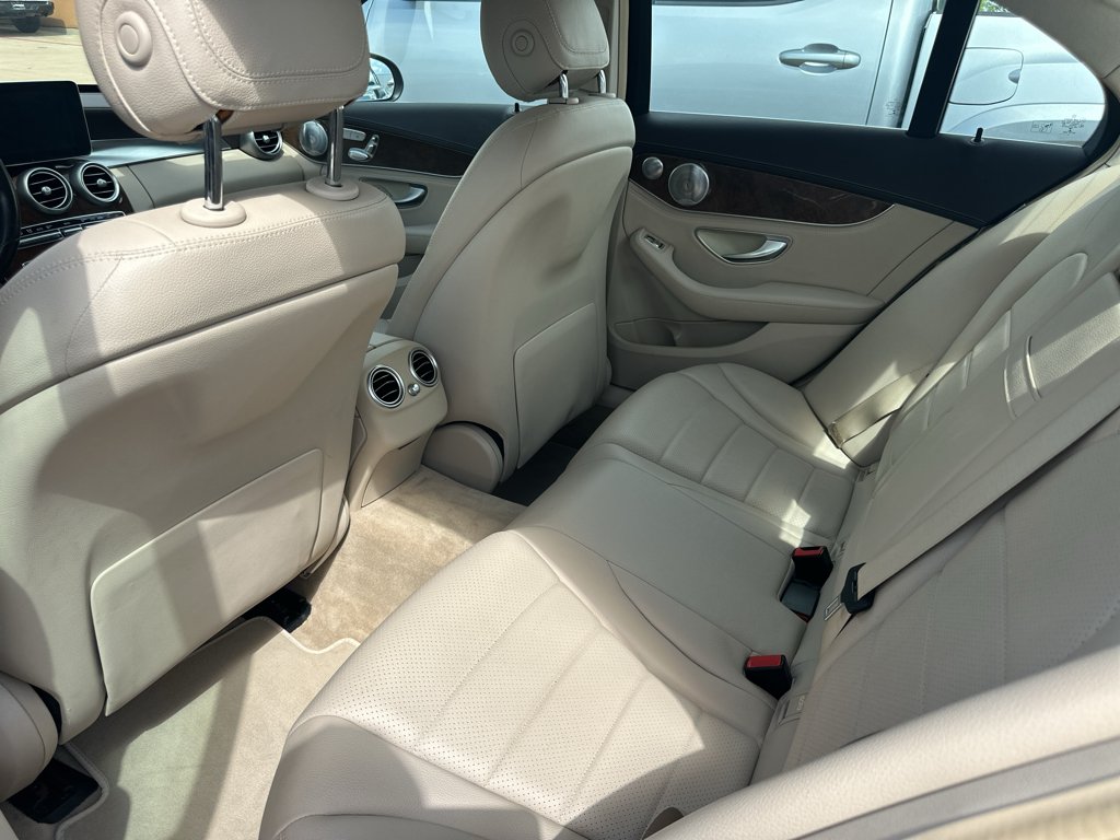 Used 2015 Steel Gray Metallic Mercedes-Benz Luxury image 26