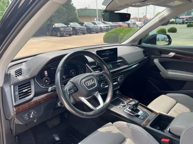 Used 2018 Black Audi 2.0T Premium Plus image 10