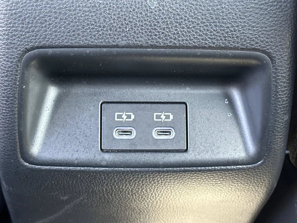 Certified Used 2024  Toyota SE image 17