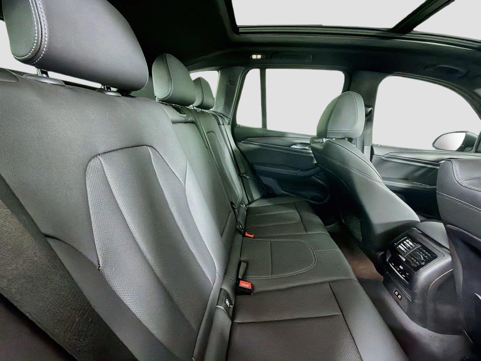 Used 2023 Dark Graphite Metallic BMW sDrive30i image 27