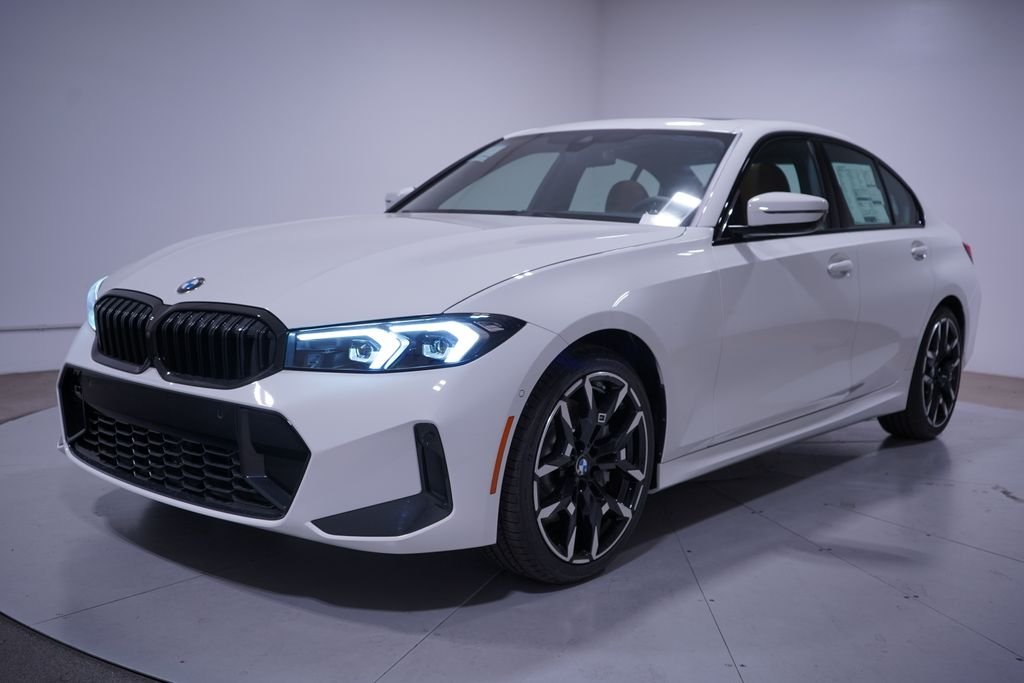 New 2026 Alpine White BMW 330i xDrive image 1