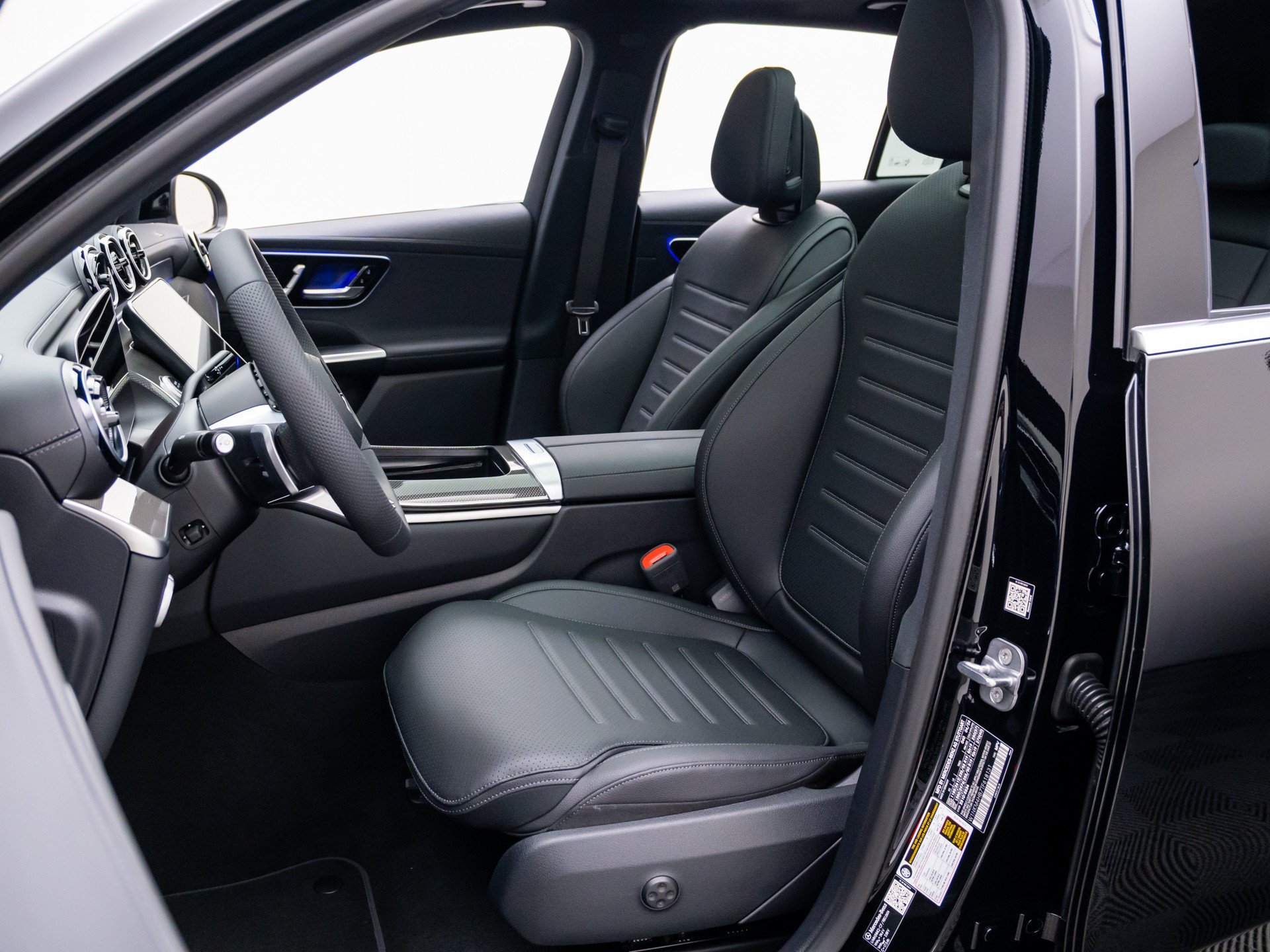 New 2026 Black Mercedes-Benz GLC 300 image 58