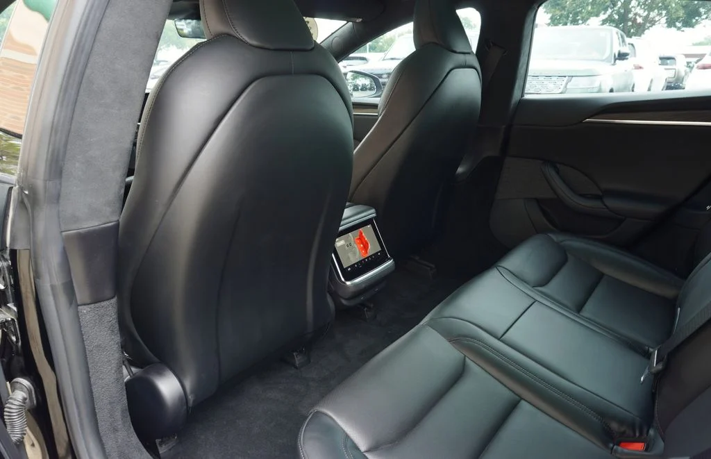 Used 2022 Black Tesla Base image 23