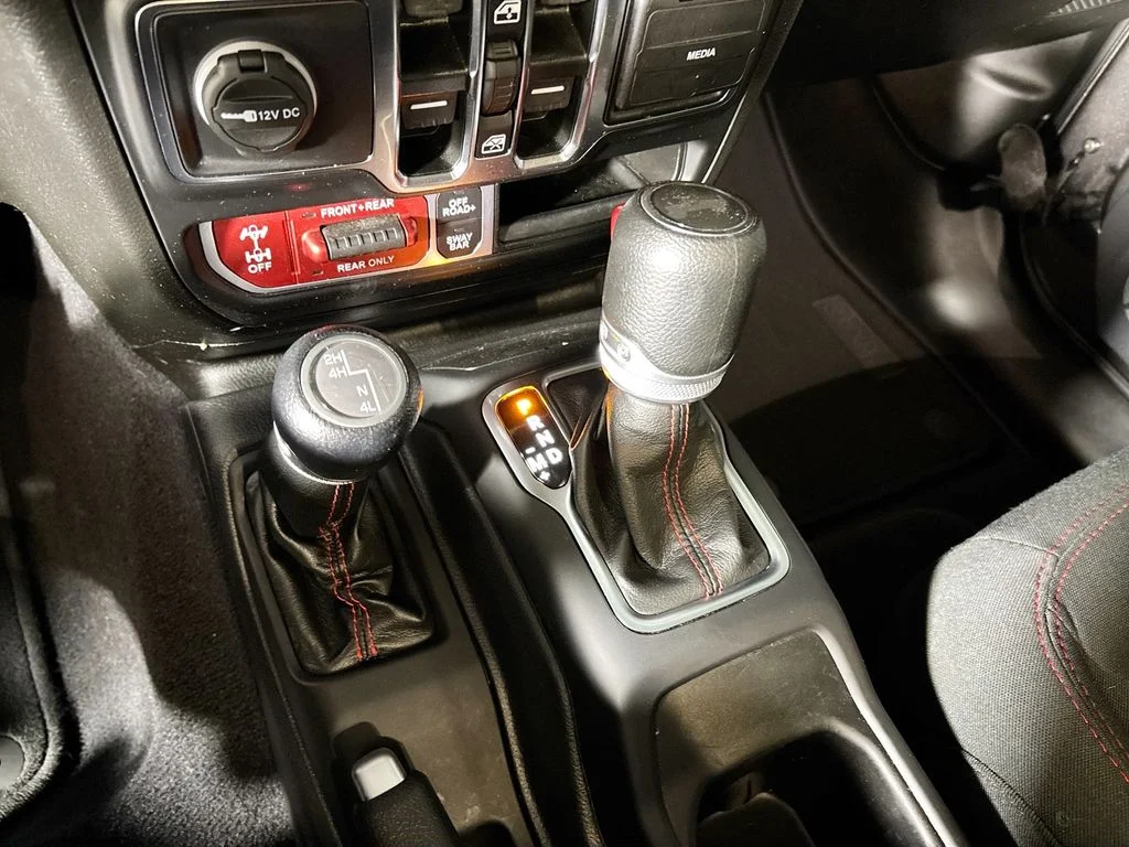 Used 2022 Gray Jeep Unlimited Rubicon image 18