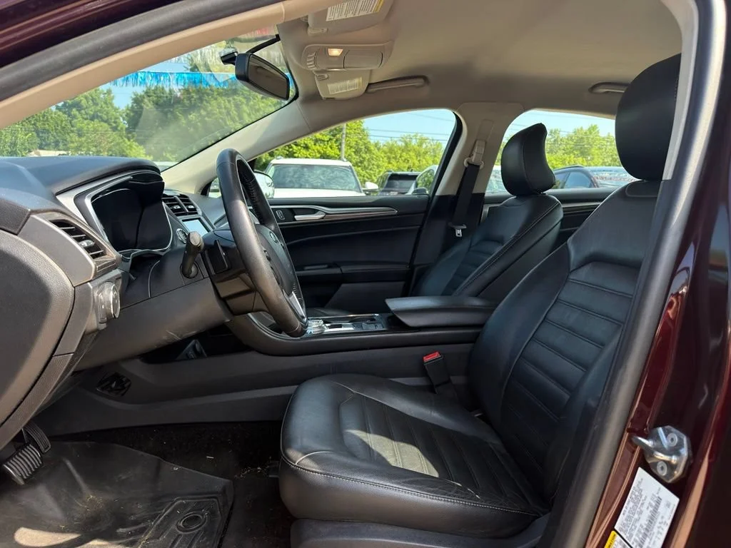 Used 2017 Ford Fusion SE with VIN 3FA6P0HD4HR395525 for sale in Wellington, OH
