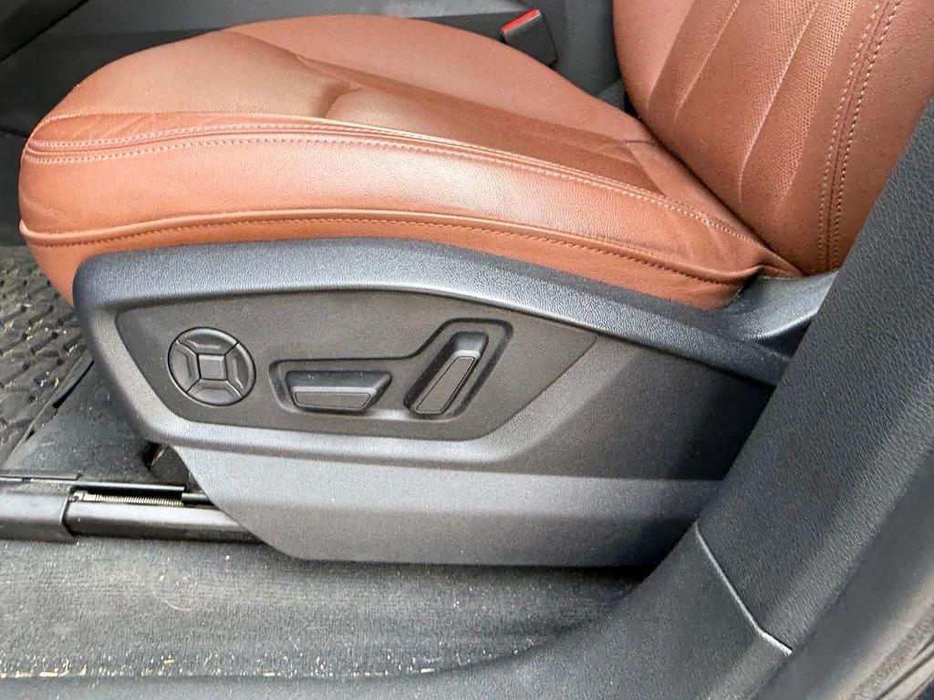 Used 2024 Blue Audi 55 Premium image 33