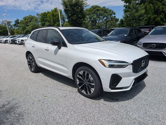 2026 Volvo XC60 Plug-In Hybrid T8 Plus