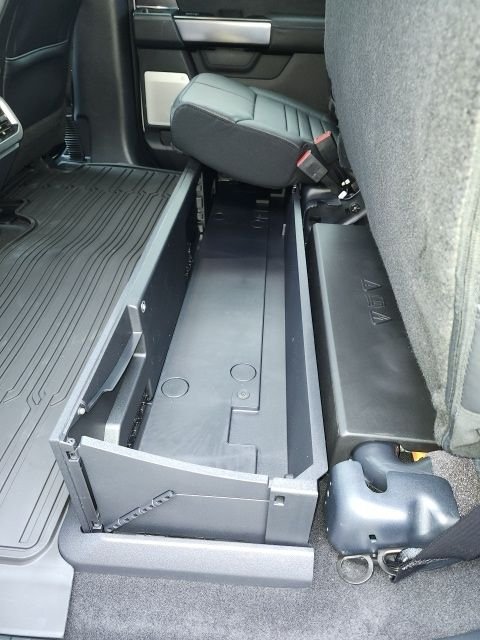 2025 Ford F-150 Platinum - Photo 54