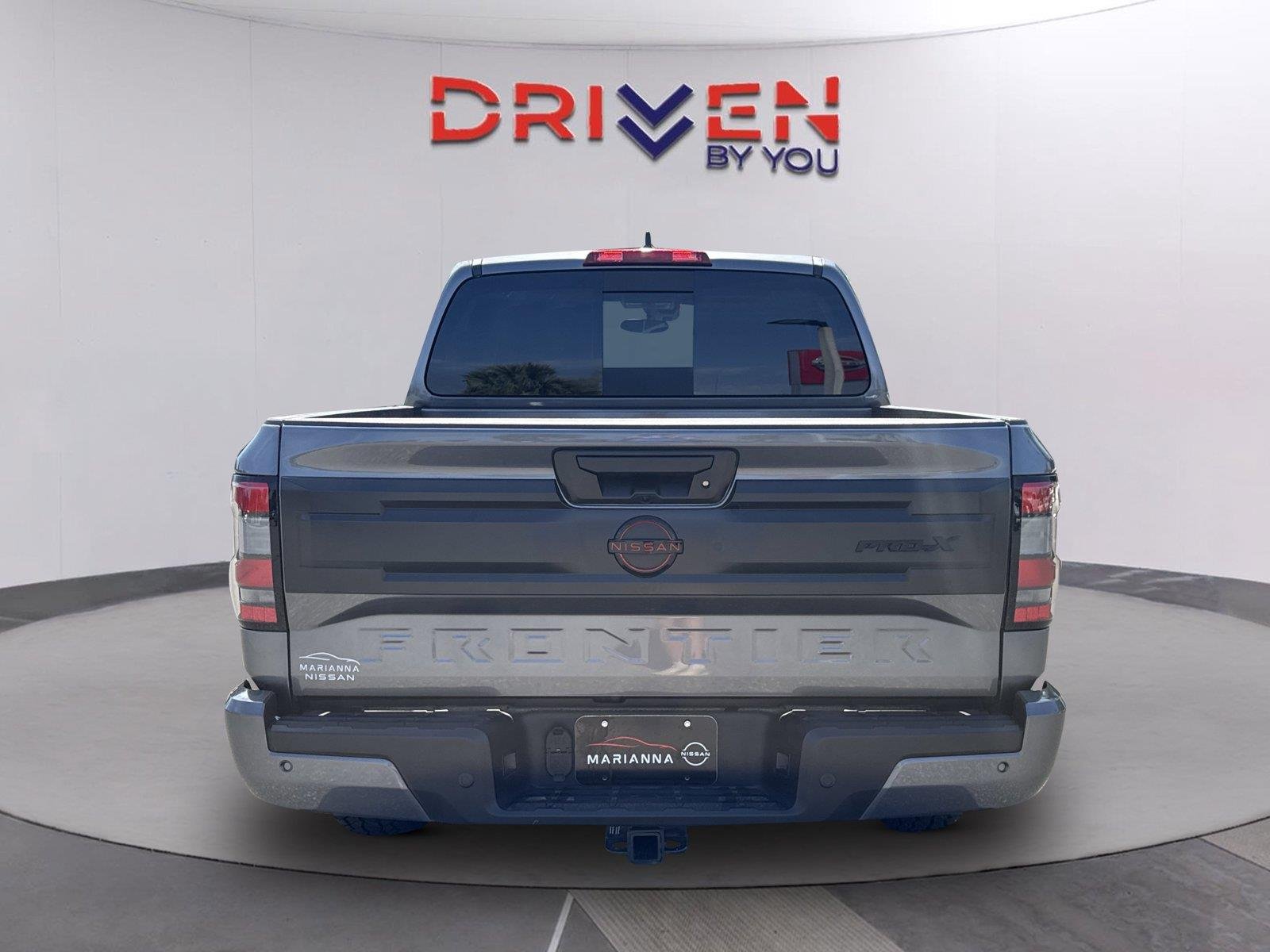 Used 2026 Gun Metallic Nissan PRO-X image 5