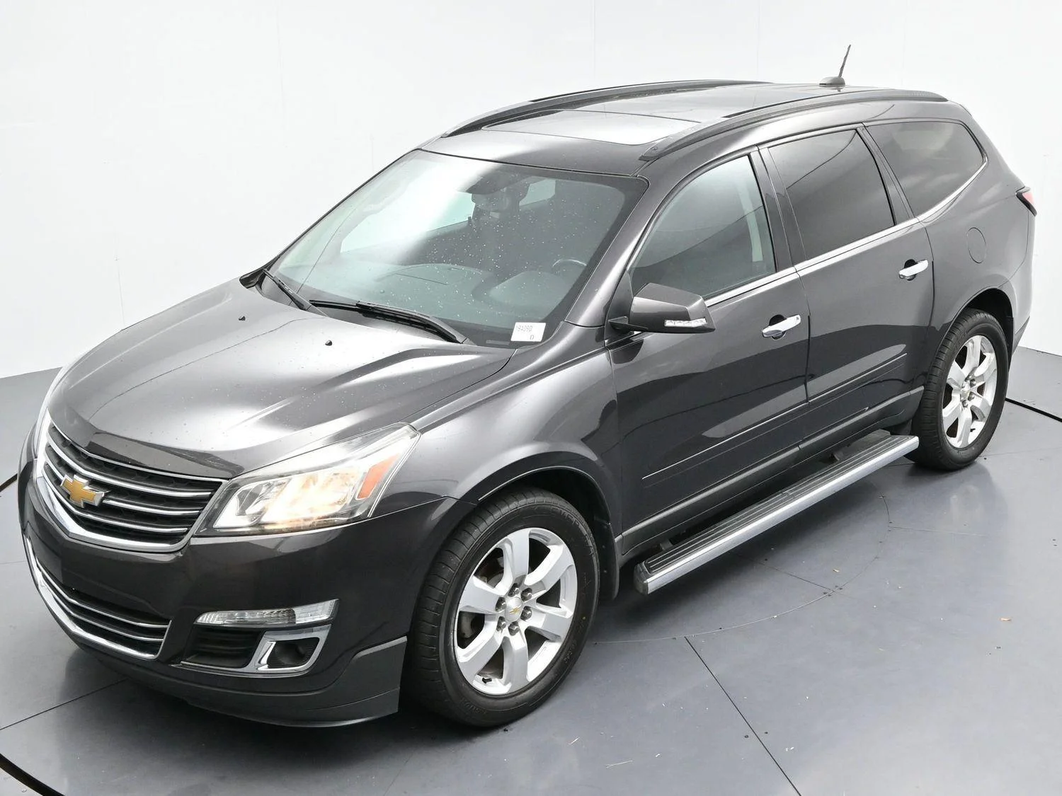 Used 2016 Tungsten Metallic Chevrolet LT image 38
