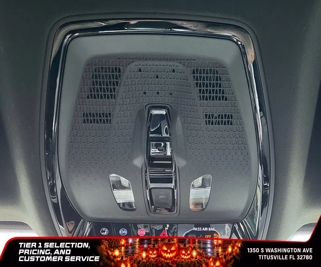 Used 2024 Nimbus Metallic Cadillac Tech image 34