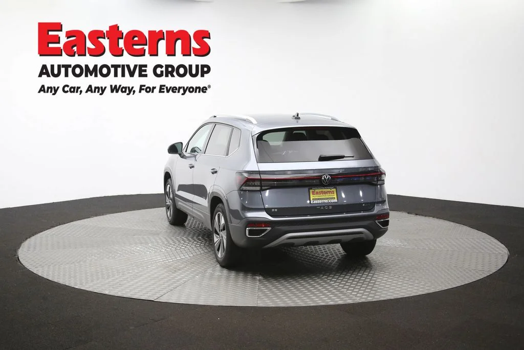 Used 2025 Gray Volkswagen 1.5T SE image 64