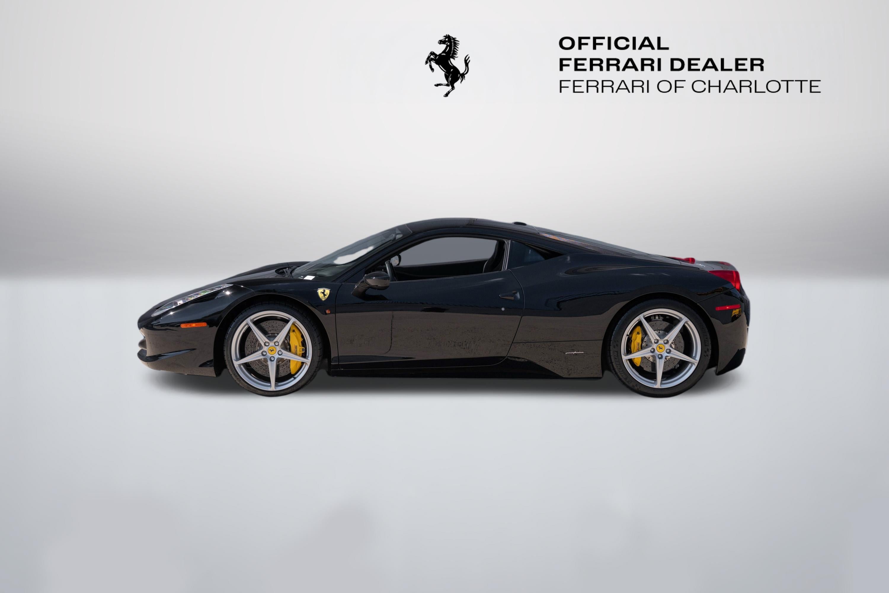 Certified Used 2012 Nero Ferrari Base image 3
