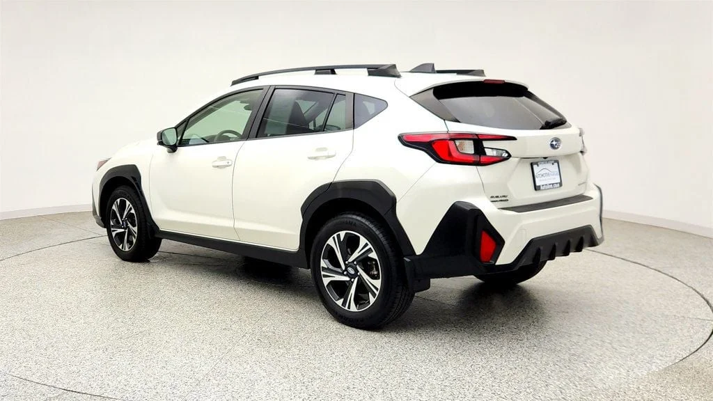 Used 2024 Crystal White Pearl Subaru Premium AWD w/ BSD, Moonroof & All-Weather Pkg image 7