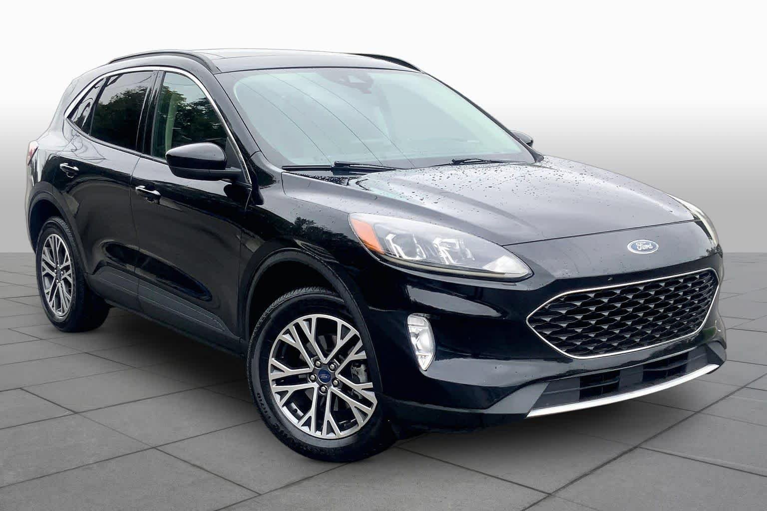 Pre-Owned 2020 Ford Escape SEL