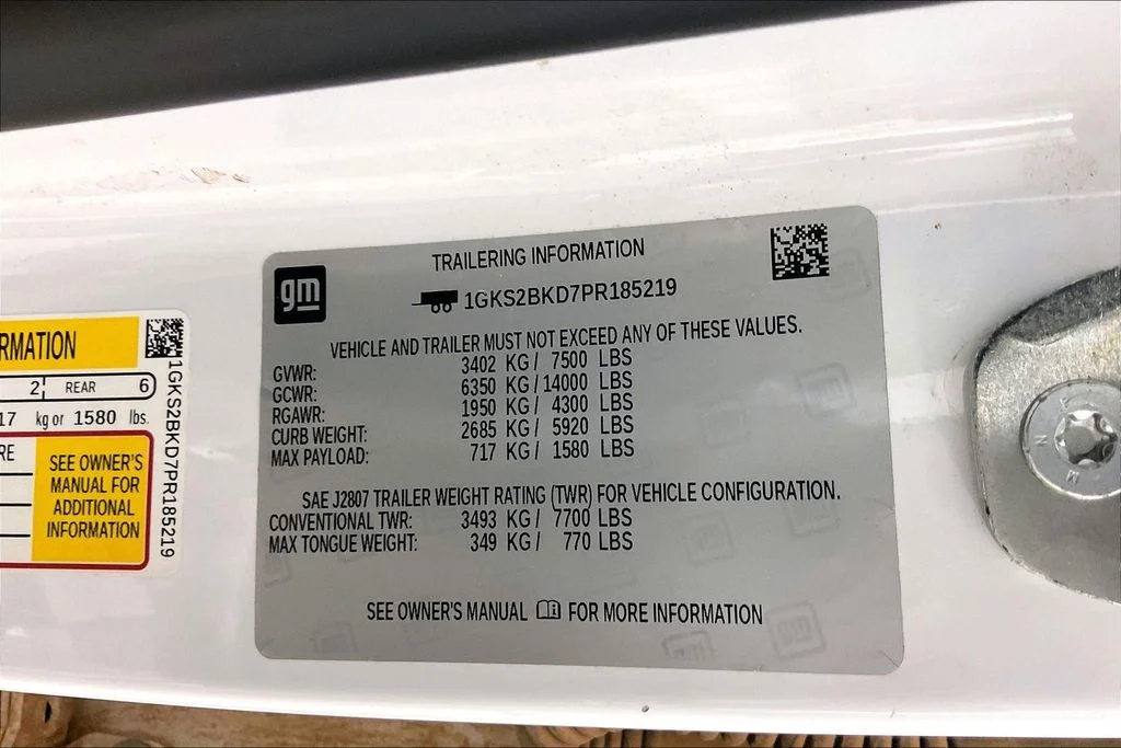 Certified Used 2023 White GMC SLT image 4