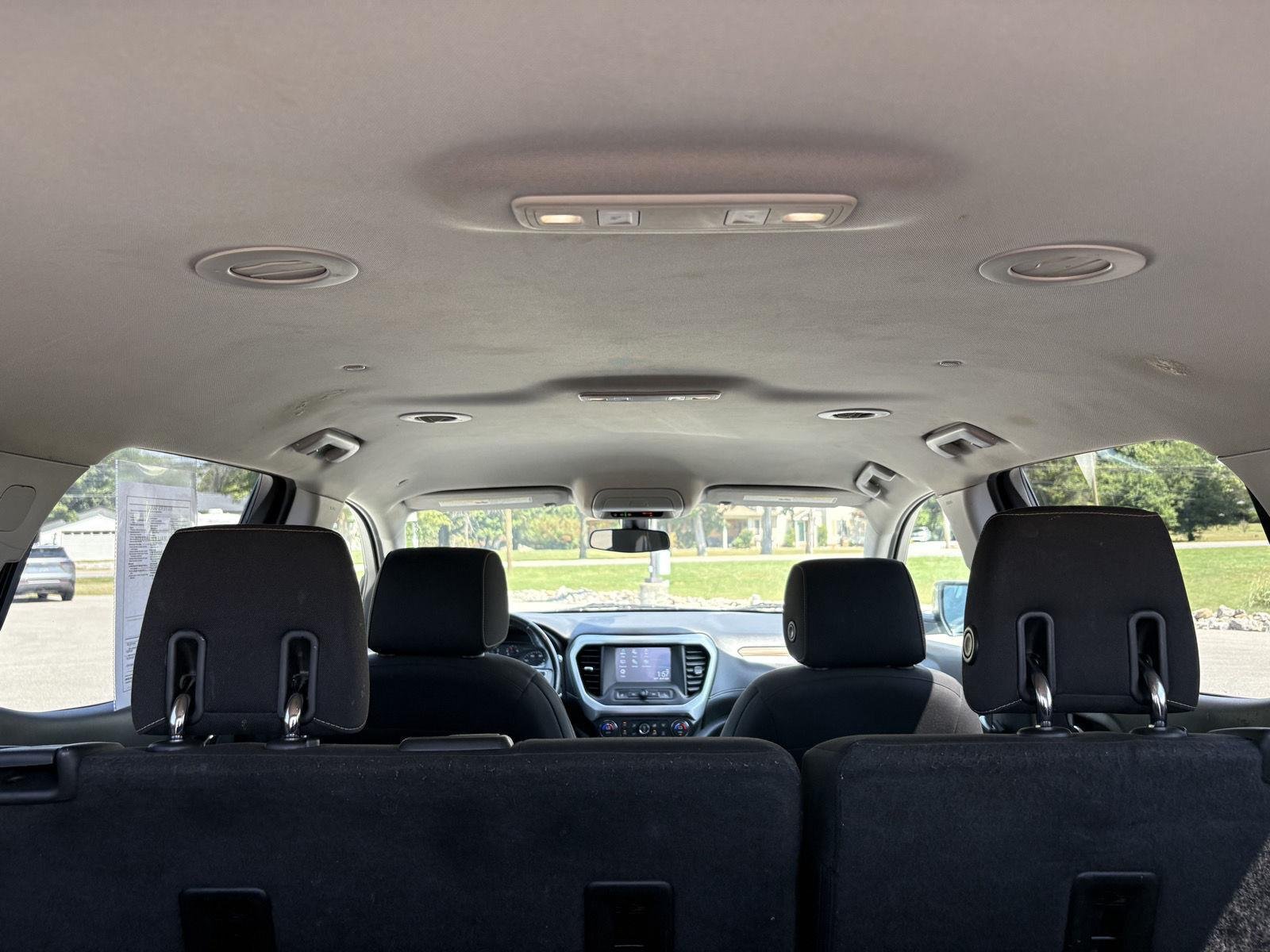 Used 2019 Pepperdust Metallic GMC SLE image 10