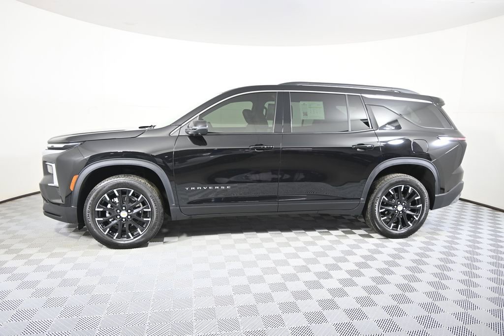 Used 2025 Chevrolet Traverse LT with VIN 1GNEVGRS9SJ194682 for sale in Forest Lake, Minnesota