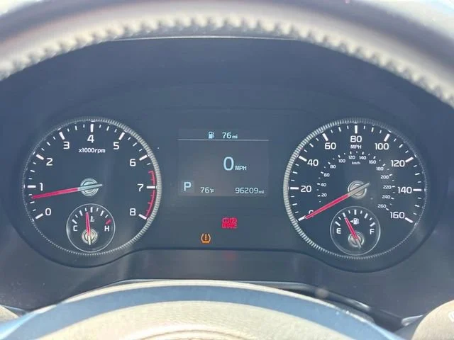 Used 2020 Black Kia S image 21