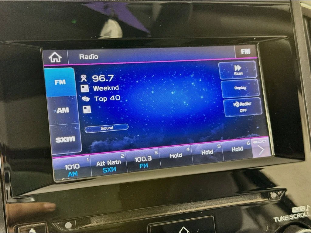 Used 2020 Gray Subaru Premium image 17