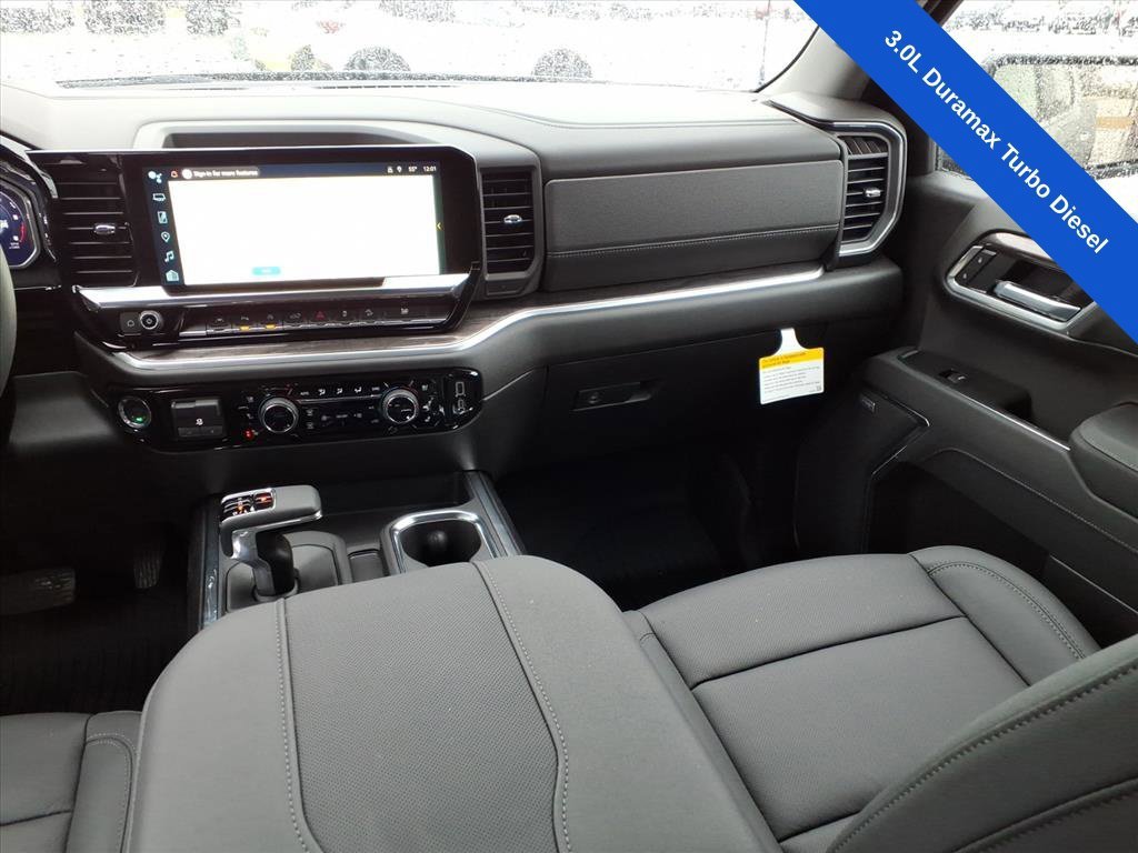 2026 Chevrolet Silverado 1500 LTZ - Photo 18
