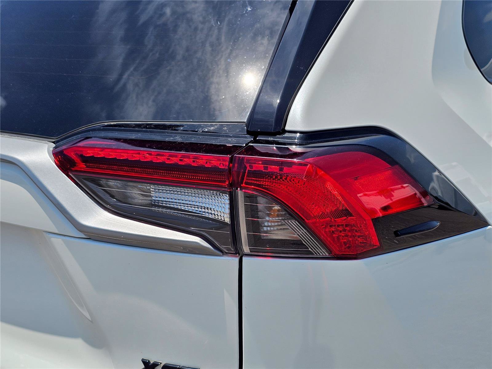 2021 Toyota RAV4 XSE - Photo 9