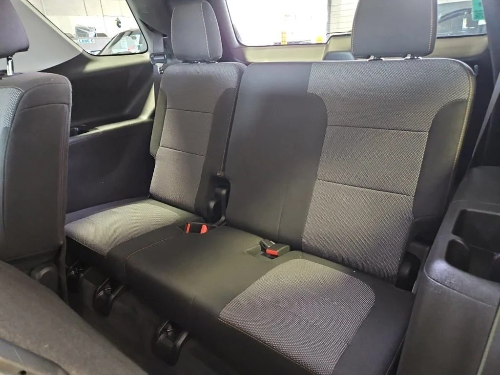 Used 2019 Gray Chevrolet LT image 9