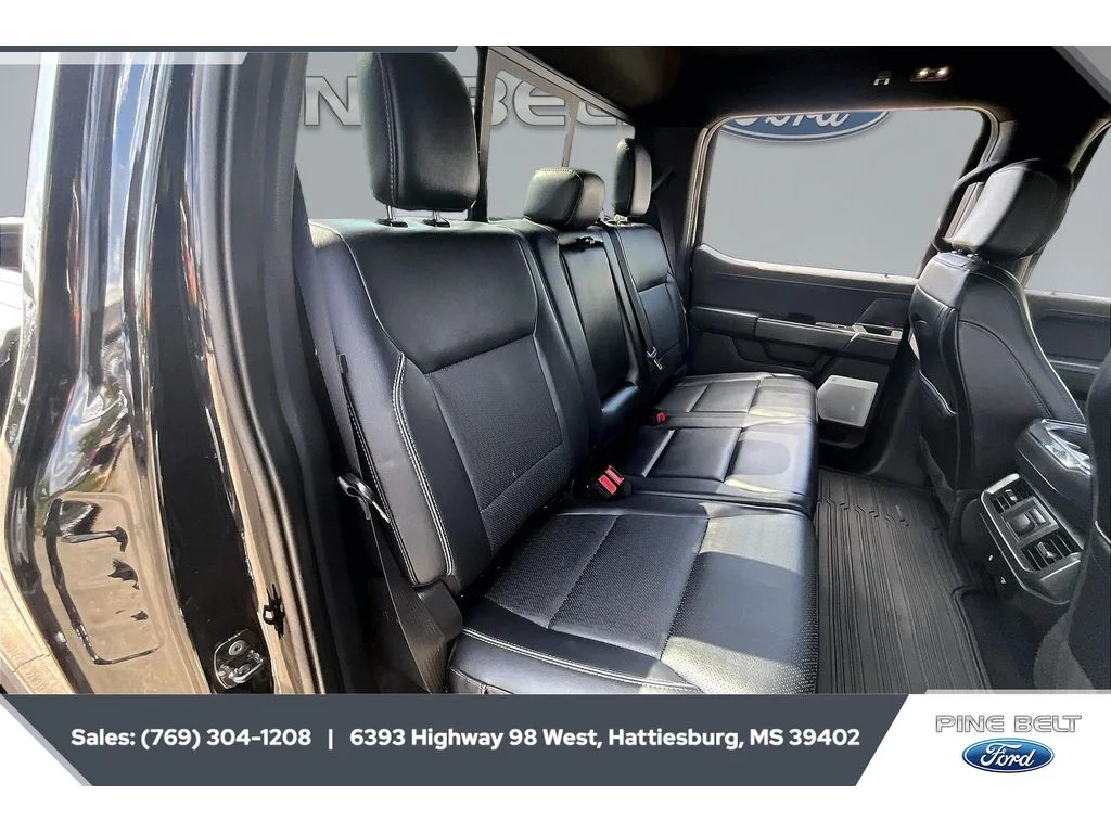 Used 2025 BLACK Ford Lariat image 21