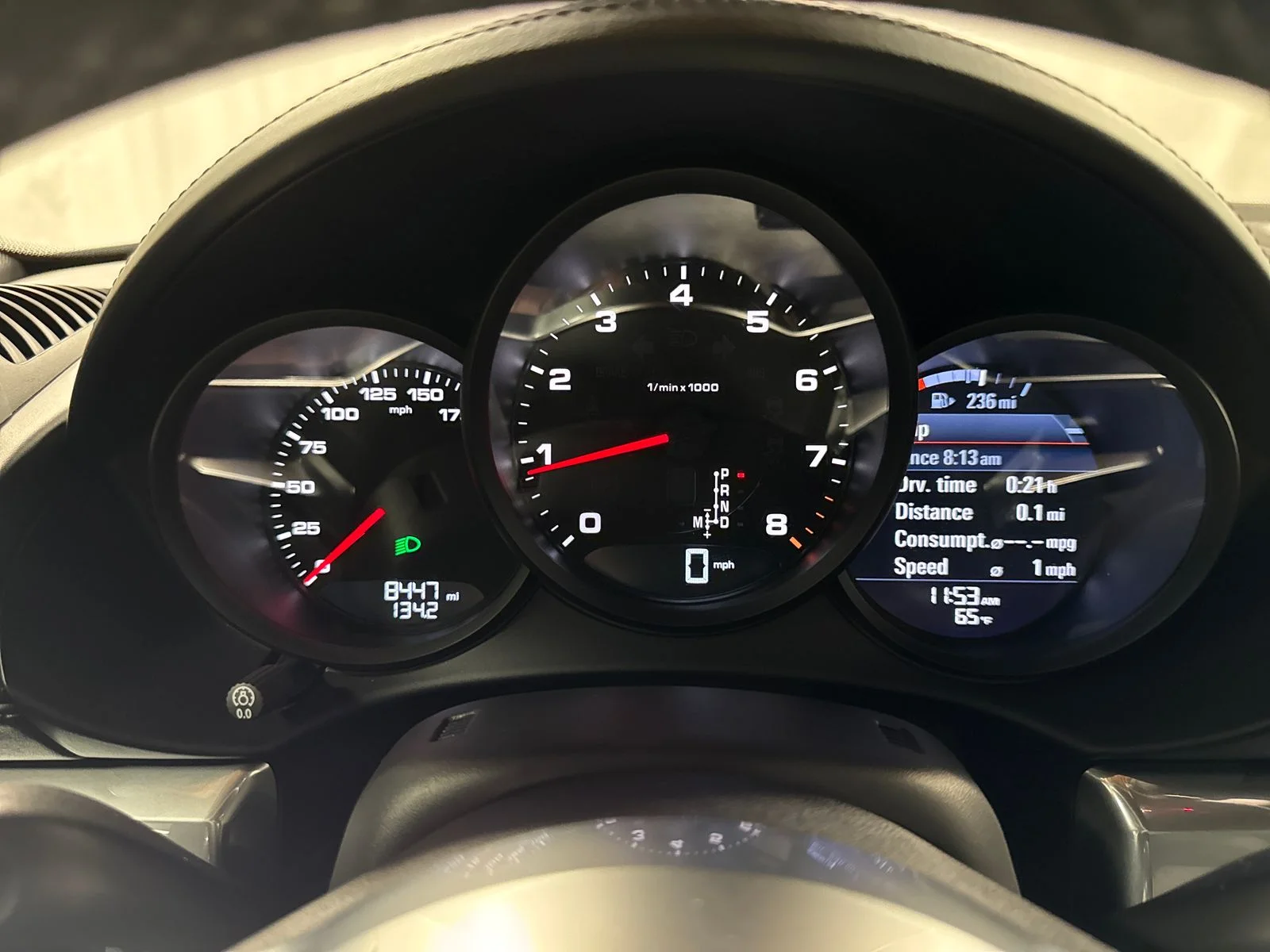 Used 2025 Arctic Grey Porsche Base image 19