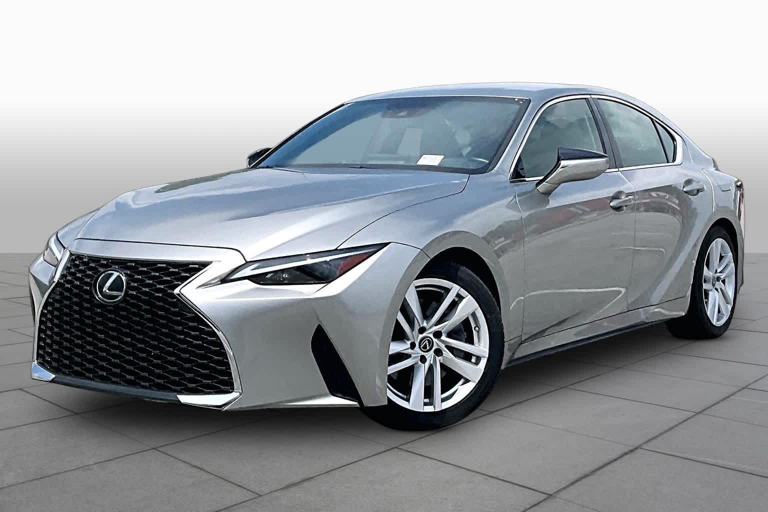 Used 2021 Atomic Silver Lexus  image 2