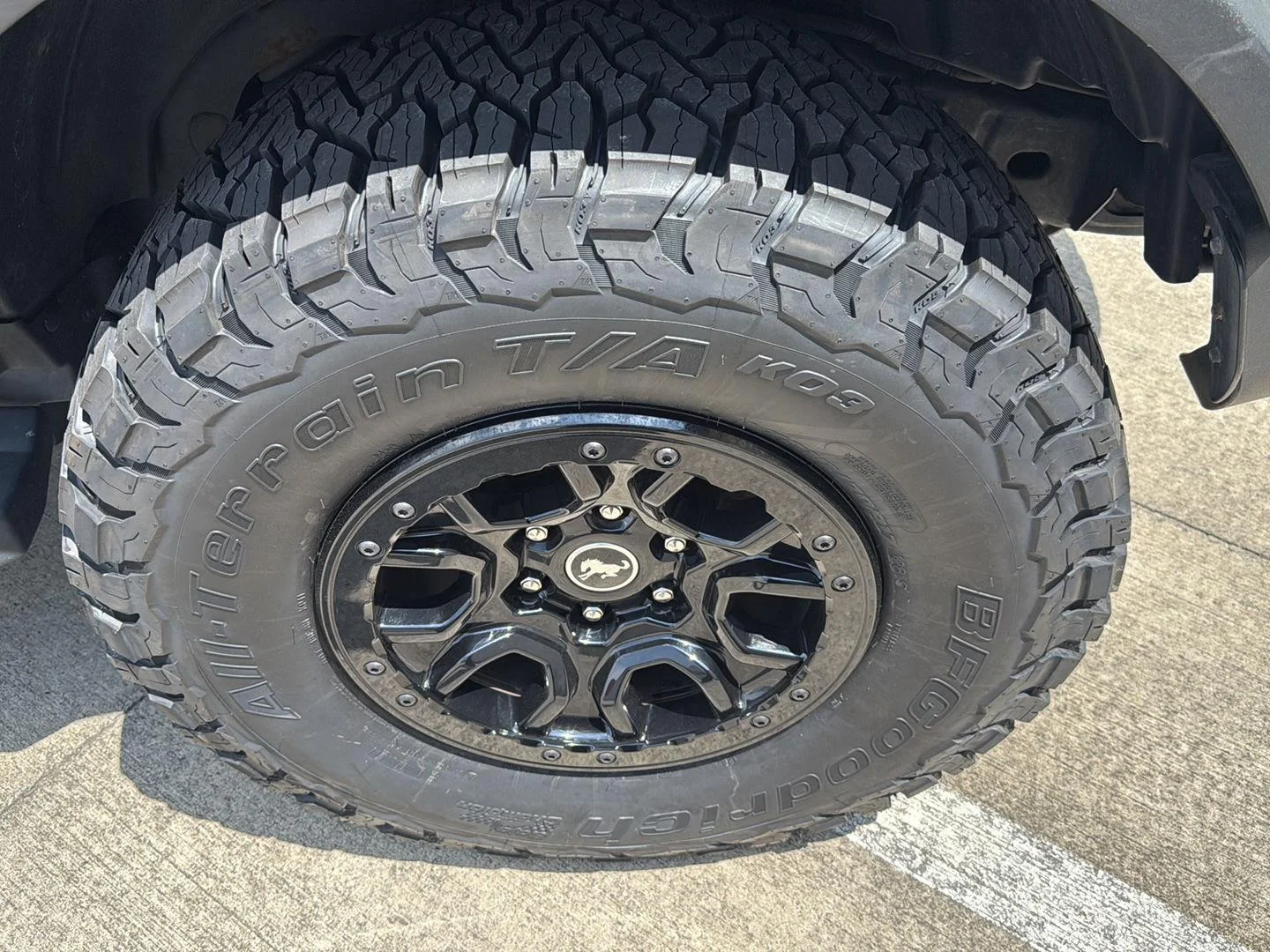 Used 2022 Cactus Gray Ford Wildtrak image 19