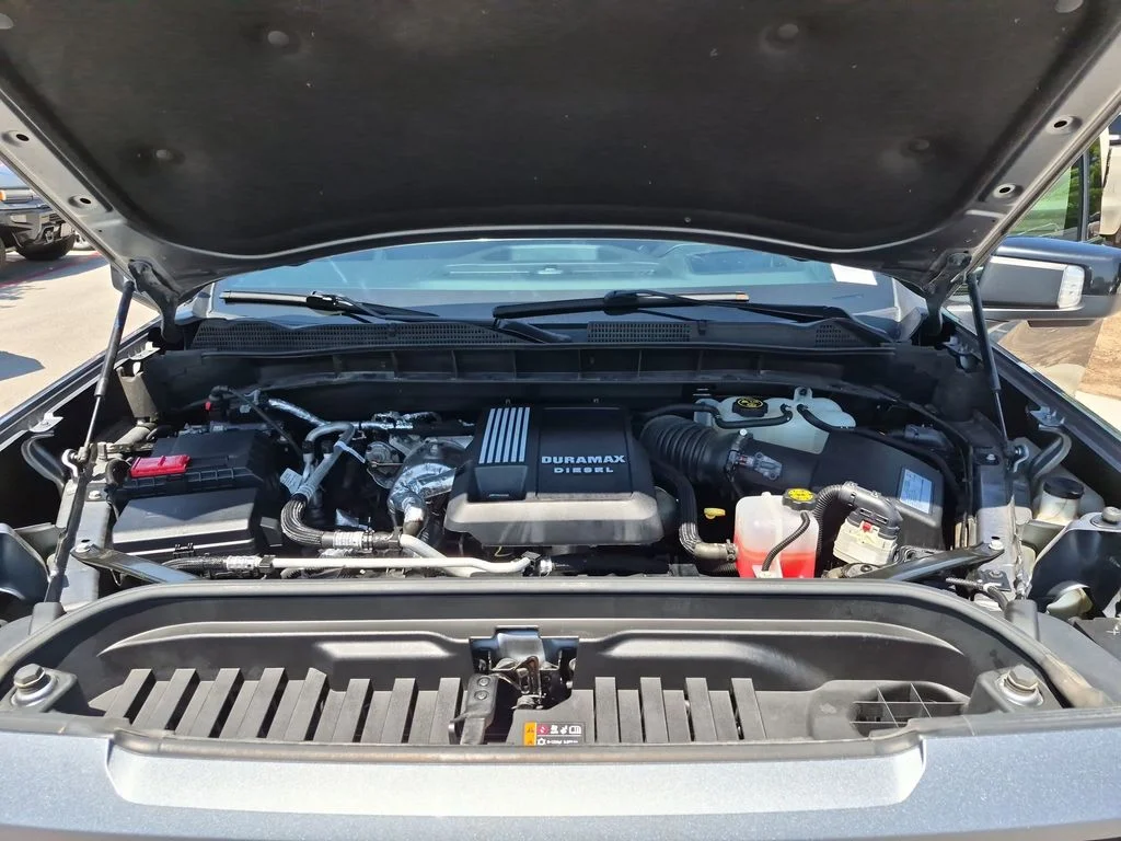 Used 2021 Gray GMC AT4 image 16