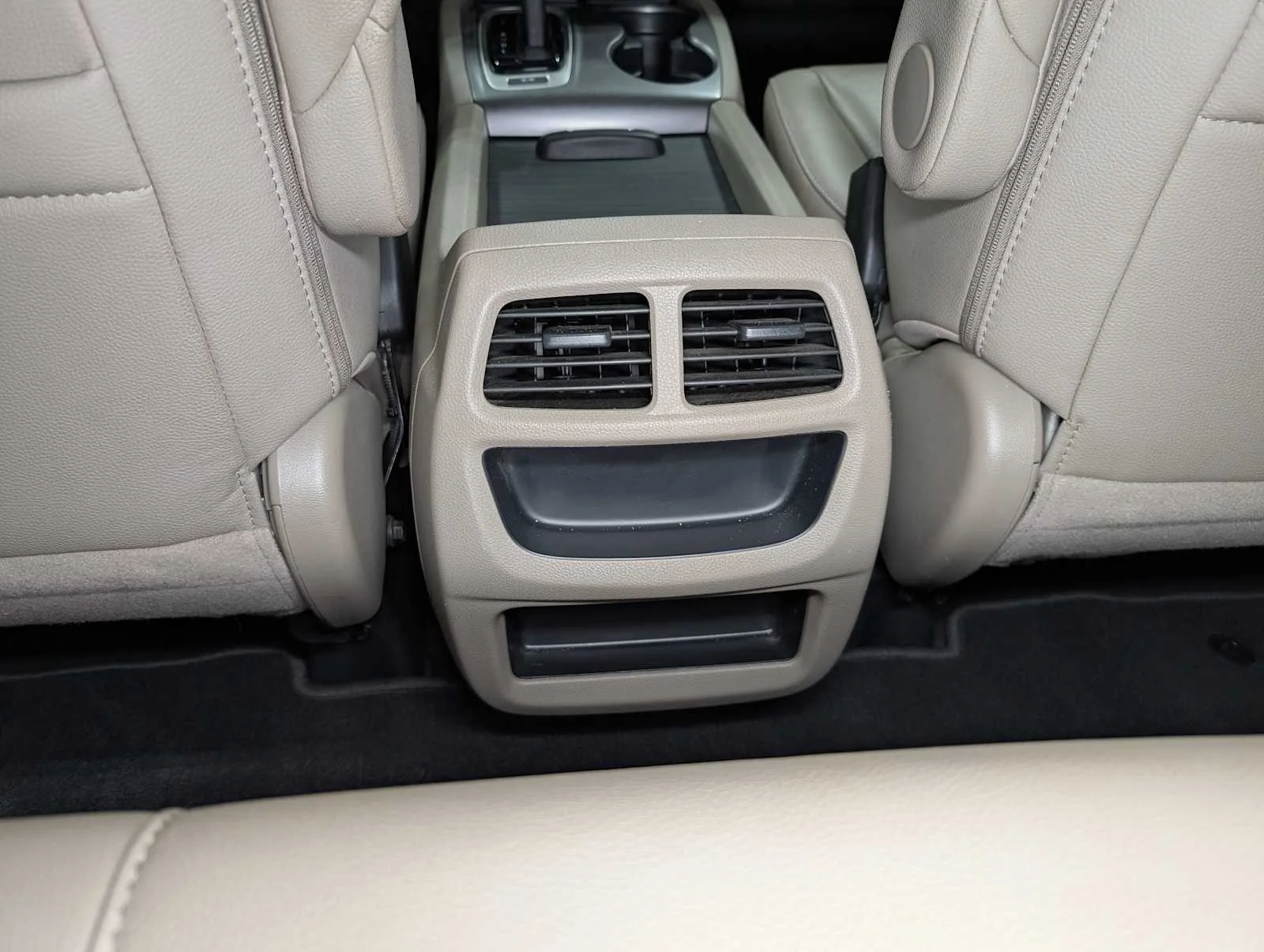 Used 2019 Platinum White Pearl Honda RTL image 21