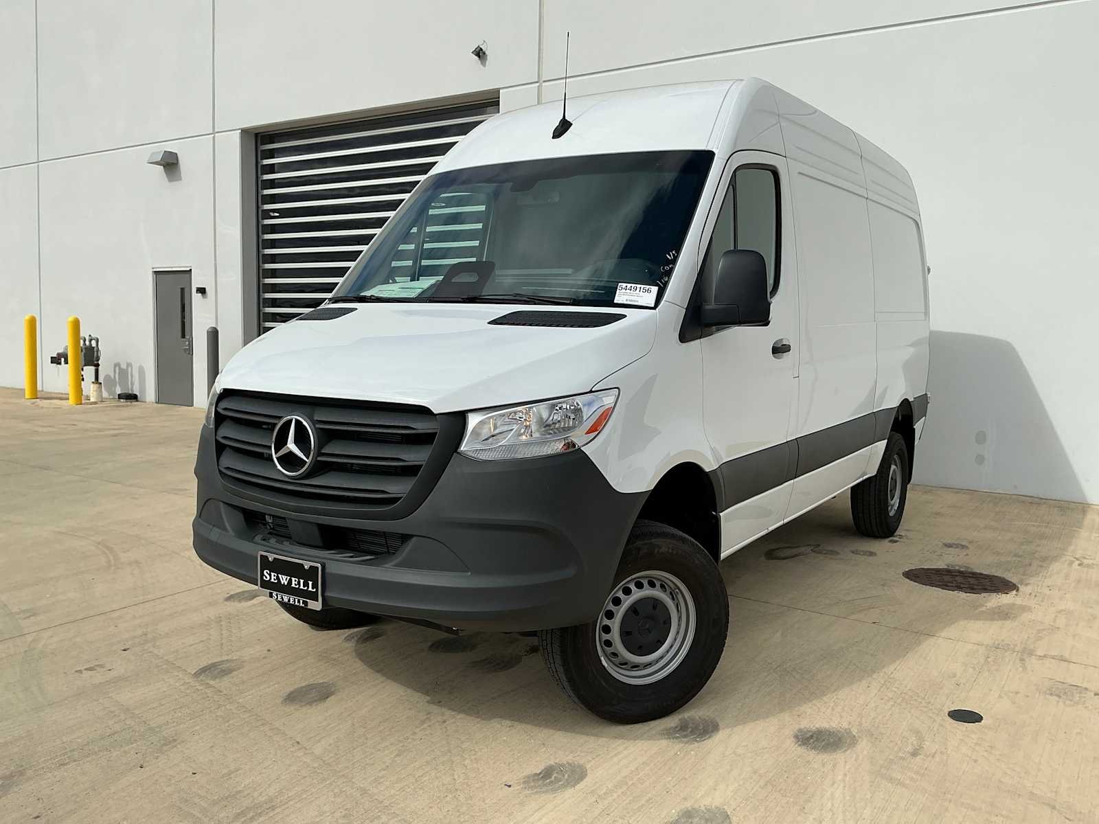 2025 Mercedes-Benz Sprinter Cargo Van 